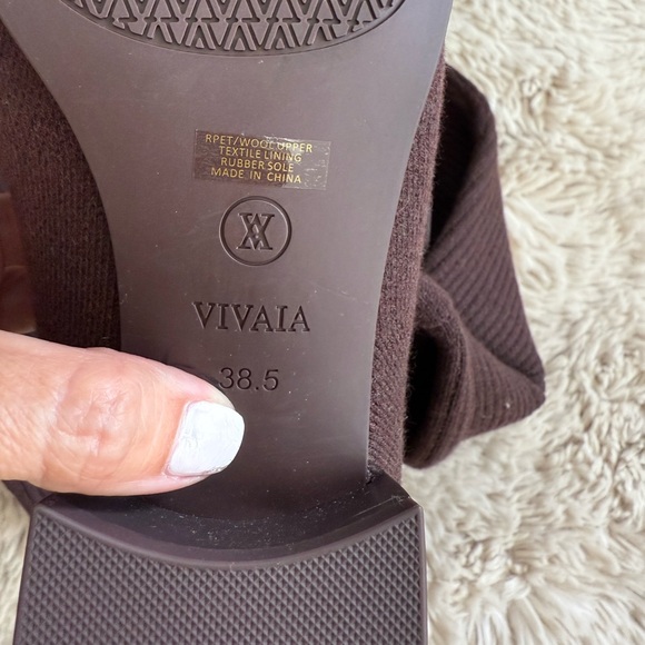 Chic Black Over-the-Knee Heeled Boots - Picture 13 of 16